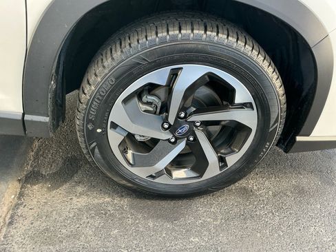 Used 2023 Subaru Forester Touring image 29