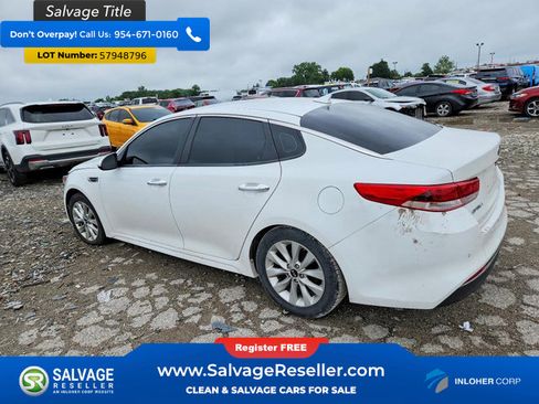 Used 2018 Kia Optima LX w/ 17" Alloy Wheels Package FWD image 3