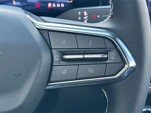 New 2026 Chevrolet Equinox EV LT image 31