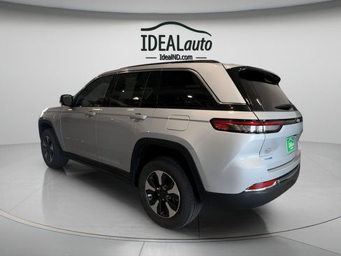 Used 2024 Jeep Grand Cherokee Limited 4xe AWD/4WD image 10