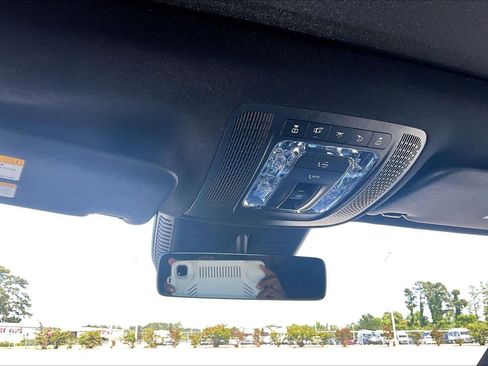 Certified 2024 Mercedes-Benz GLB 250 image 36