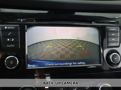 Used 2021 Nissan Rogue Sport S FWD image 4