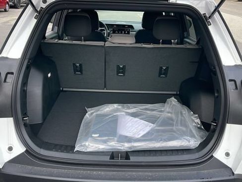New 2026 GMC Terrain Elevation w/ Technology Package II AWD/4WD image 7