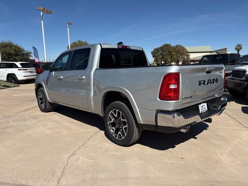 New 2026 RAM 1500 Laramie AWD/4WD image 7