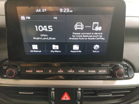 Used 2019 Kia Forte LXS FWD image 25