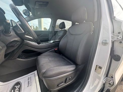 Used 2023 Hyundai Santa Fe SEL image 16
