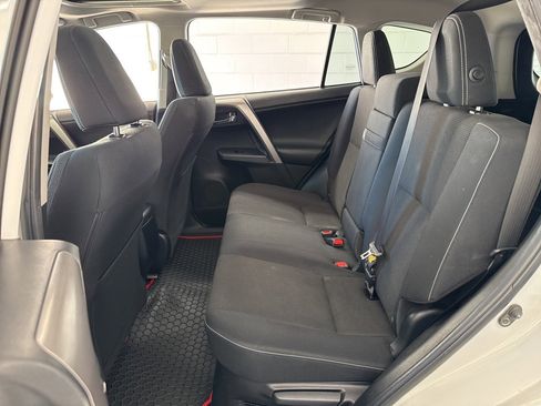 Used 2016 Toyota RAV4 XLE image 41