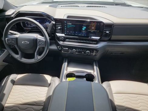 Certified 2025 Chevrolet Silverado 2500 ZR2 w/ Technology Package AWD/4WD image 19