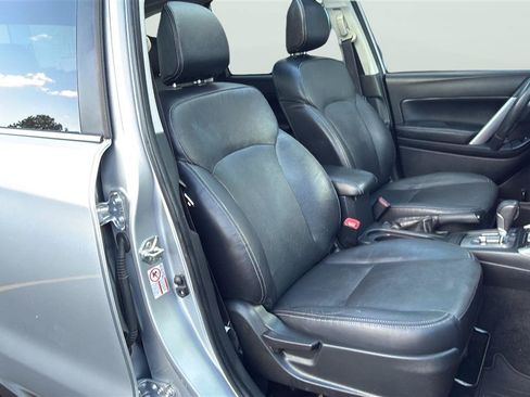 Used 2014 Subaru Forester 2.5i Limited w/ Popular Package #2 AWD/4WD image 14