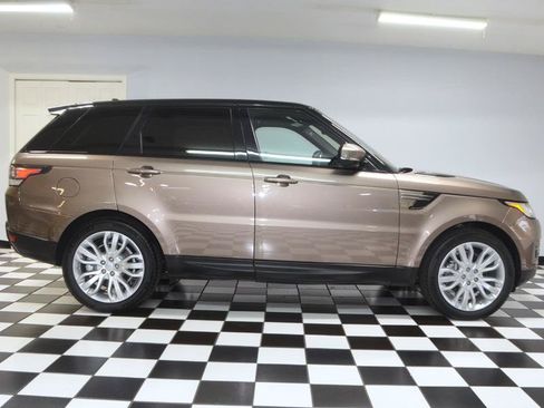 Used 2016 Land Rover Range Rover Sport SE AWD/4WD image 10