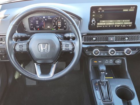 Used 2022 Honda Civic Touring image 32