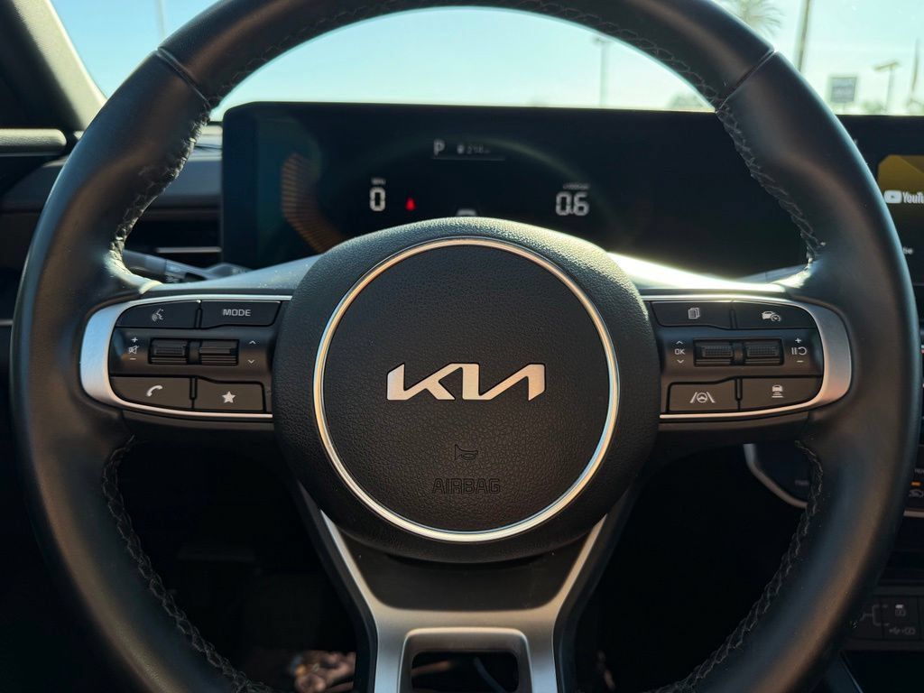 Used 2025 Kia K5 GT-Line w/ GT-Line Premium Package FWD image 24