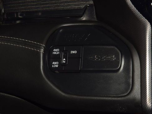 Used 2022 RAM 2500 Limited image 35