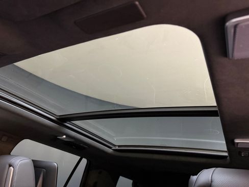 New 2026 Cadillac Escalade V w/ LPO, ONYX Package image 14