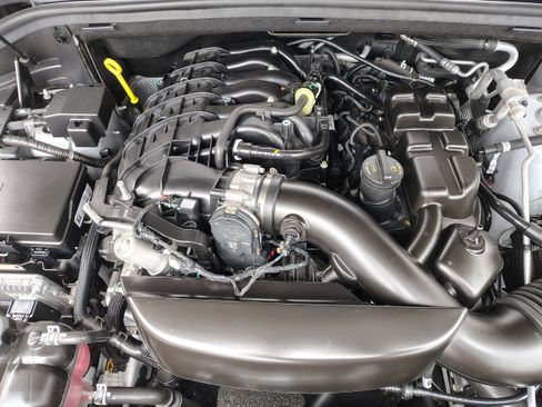 Certified 2024 Dodge Durango GT image 17