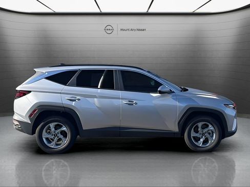 Used 2024 Hyundai Tucson SEL image 2