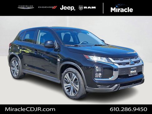 Used 2024 Mitsubishi Outlander Sport SE image 1