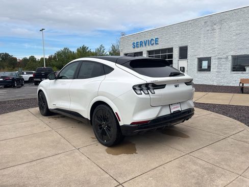 New 2025 Ford Mustang Mach-E GT image 21