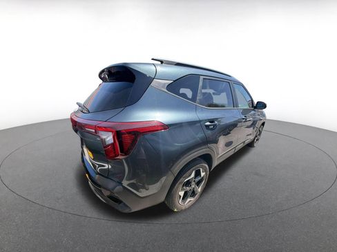 Used 2025 Kia Seltos S FWD image 8