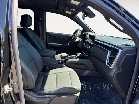 Used 2023 GMC Canyon Elevation w/ Elevation Premium Package AWD/4WD image 19