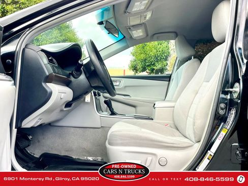 Used 2016 Toyota Camry LE FWD image 10