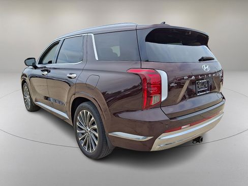Used 2023 Hyundai Palisade Calligraphy w/ Cargo Package AWD/4WD image 7