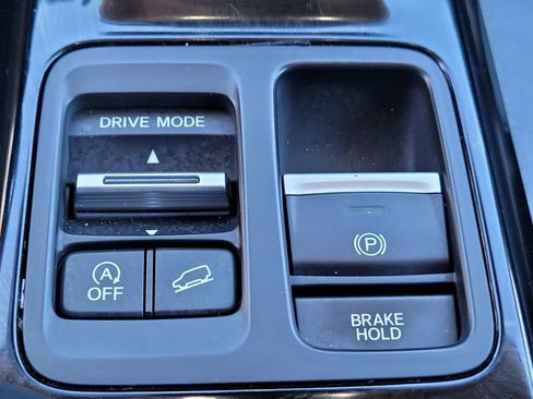 Used 2024 Honda Pilot EX-L image 25