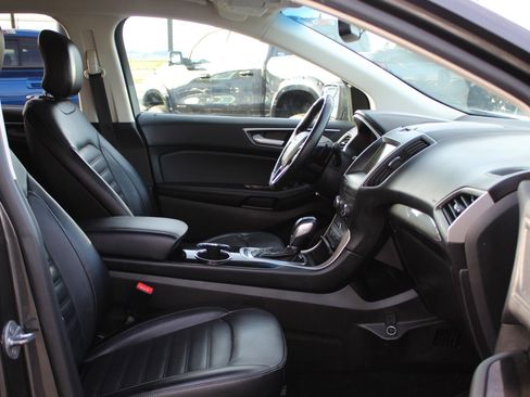 Used 2017 Ford Edge SEL w/ Equipment Group 201A image 19