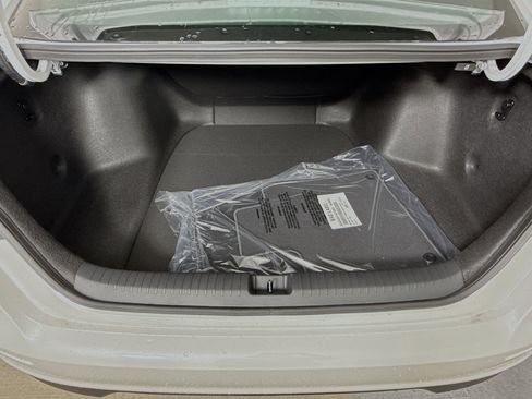 New 2026 Honda Accord LX image 30
