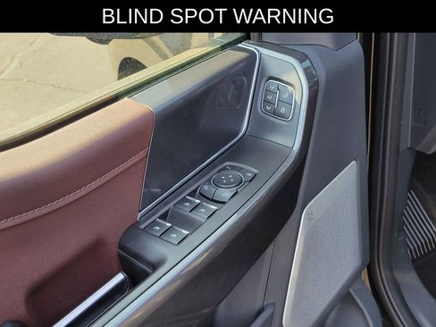 Used 2022 Ford F150 Lariat w/ Equipment Group 502A High image 21