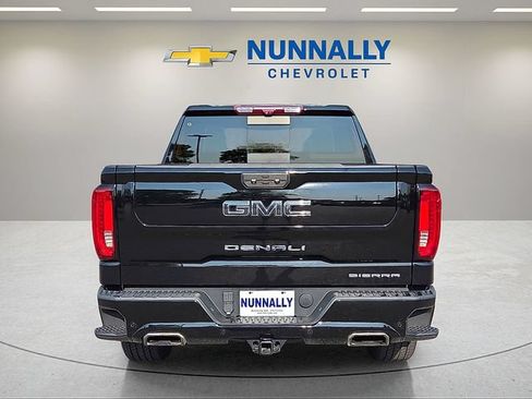 Used 2023 GMC Sierra 1500 Denali Ultimate AWD/4WD image 4