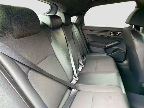 Used 2023 Honda Civic Sport image 21