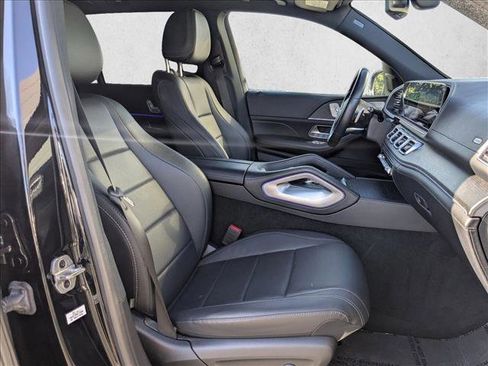 Used 2022 Mercedes-Benz GLS 450 4MATIC image 26