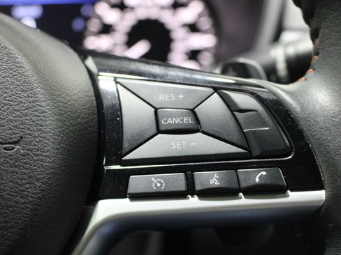 Used 2023 Nissan Altima 2.5 SR FWD image 12