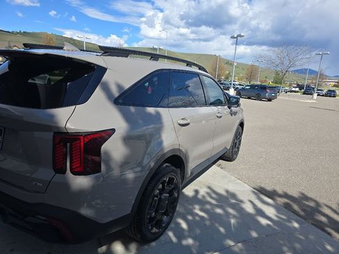 New 2026 Kia Sorento SX AWD/4WD image 6