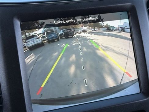 Used 2020 Jeep Cherokee Trailhawk w/ Comfort/Convenience Group image 18