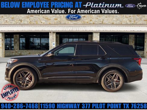 New 2026 Ford Explorer ST-Line w/ ST-Line Street Pack RWD image 3