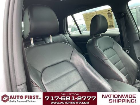 Used 2020 Volkswagen GTI SE FWD image 19