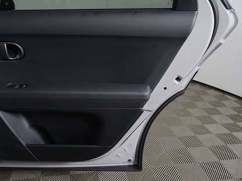Used 2025 Hyundai Ioniq 5 SE RWD image 22