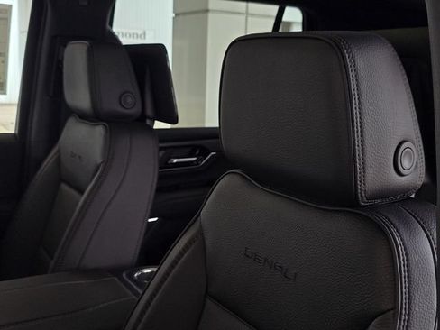 New 2026 GMC Yukon Denali w/ Advanced Technology Package RWD image 19