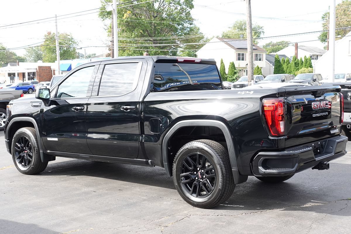 Used 2024 GMC Sierra 1500 Elevation AWD/4WD image 2