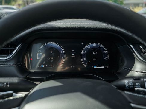 New 2025 Jeep Grand Cherokee Limited image 22