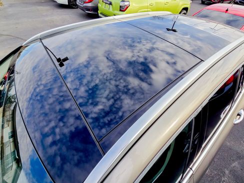 Used 2021 Mercedes-Benz GLC 300 GLC 300 image 41