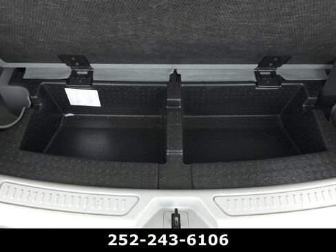Used 2019 GMC Acadia SLE FWD image 32