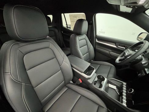 New 2026 GMC Terrain Elevation w/ Elevation Premium Package image 36