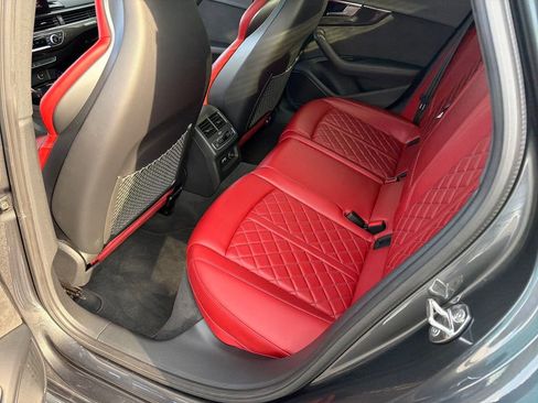 Used 2021 Audi S4 Prestige w/ Prestige Package image 28