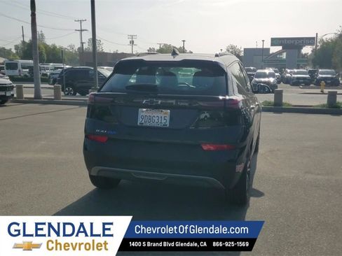 Certified 2022 Chevrolet Bolt EUV Premier w/ Sun & Sound Package image 7