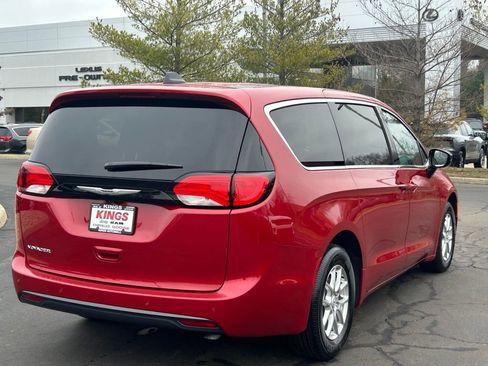 New 2026 Chrysler Voyager LX image 7