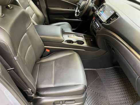 Used 2025 Honda Ridgeline RTL image 24