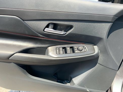 Used 2026 Nissan Sentra SR w/ Floor Mat Package FWD image 11